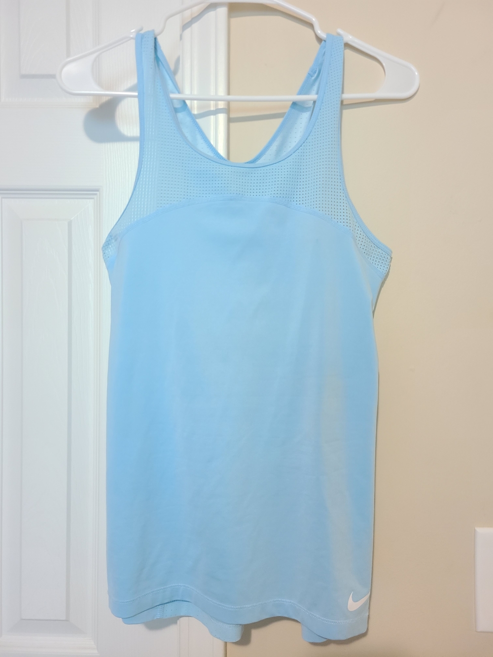 Nike Pro Hypercool Tank Top Medium